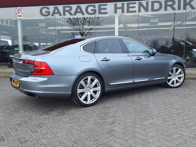 Volvo S90 2.0 T5 Inscription 2017 Benzine 7