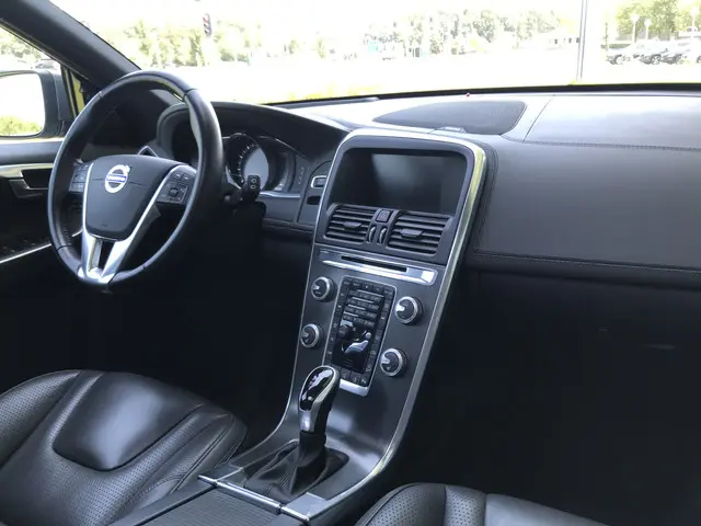 Volvo XC60 2.0 T6 Inscription Automaat 2016 Benzine 11