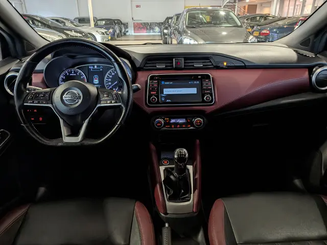 Nissan Micra 0.9 IG-T Tekna 2018 Benzine 10