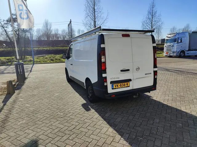 Opel Vivaro 1.6 CDTI Eco bj 2014 127.000km Nap 2014 Diesel 7