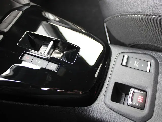 Opel Corsa 1.2 Turbo Hybrid GS 2026 Hybride Benzine 31