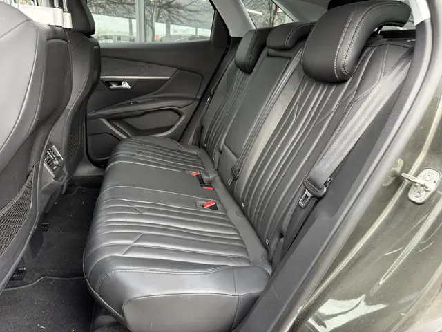 Peugeot 3008 1.6 e-THP Allure 2018 Benzine 6