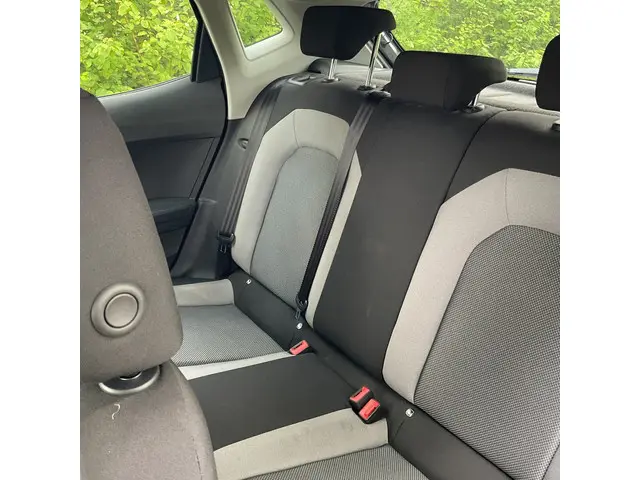 SEAT Ibiza 1.0 MPI Reference 2018 Benzine 9