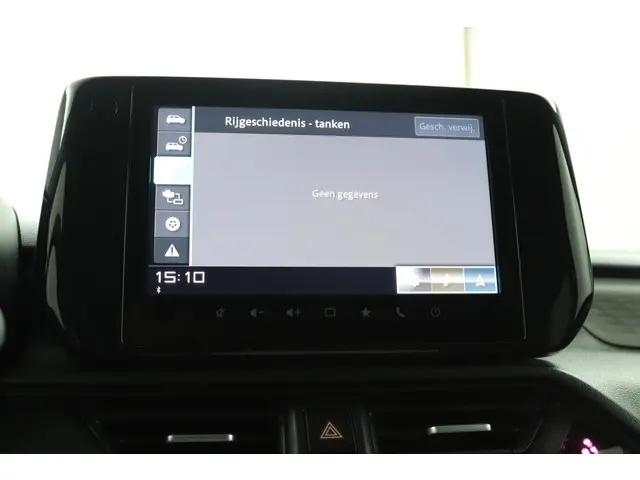 Suzuki Swift 1.2 Style Smart Hybrid 2025 Benzine 63