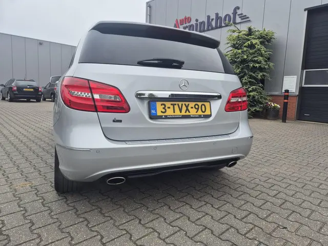 Mercedes-Benz B-Klasse 180 Ambition 2014 Benzine 12
