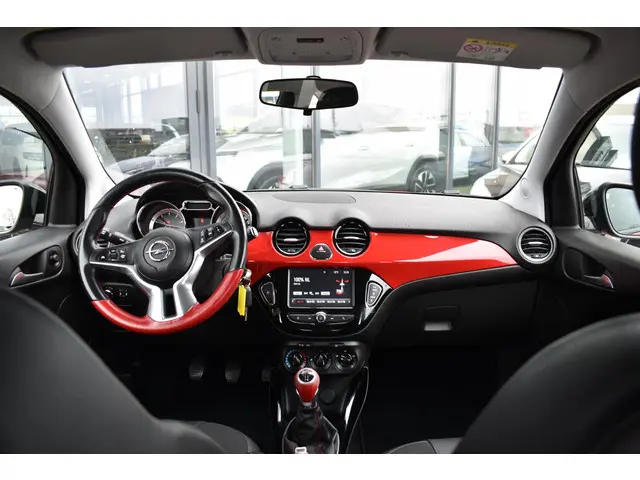 Opel ADAM 1.2 2018 Benzine 7