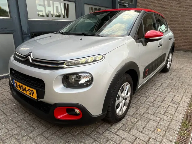 Citroën C3 1.2 PureTech S&S Shine Automaat 2017 Benzine