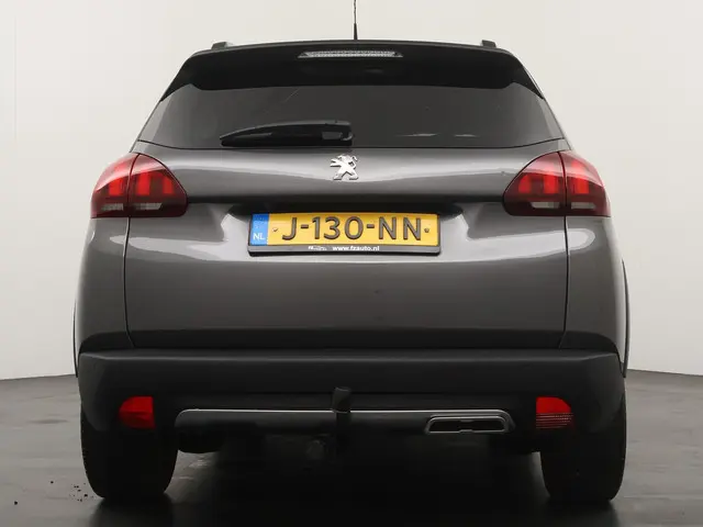 Peugeot 2008 1.2 PureTech Blue Lease Allure 2019 Benzine 4