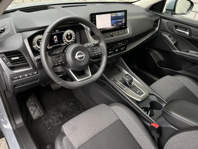 Nissan QASHQAI 1.3 MHEV Xtronic N-Connecta 2025 Benzine 27