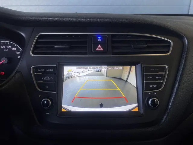 Hyundai i20 1.2 MPI Comfort 2019 Benzine 17
