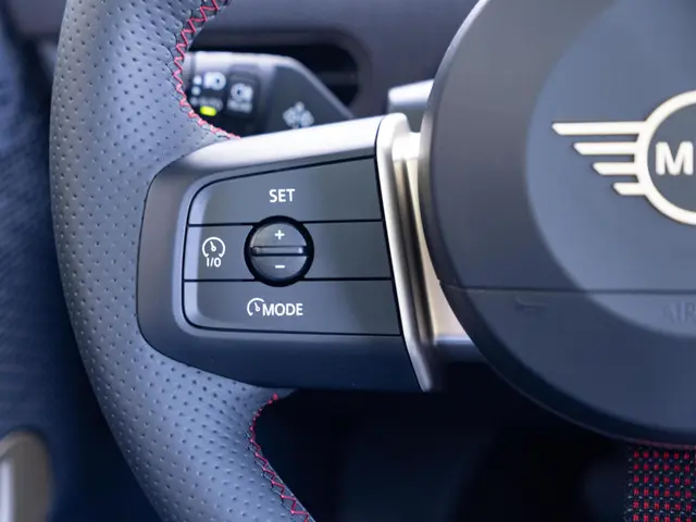 MINI 3-Deurs Cooper E 2024 Elektrisch 21