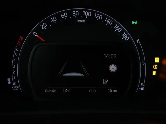 Toyota Aygo X 1.0 VVT-i MT Play 2025 Benzine 5