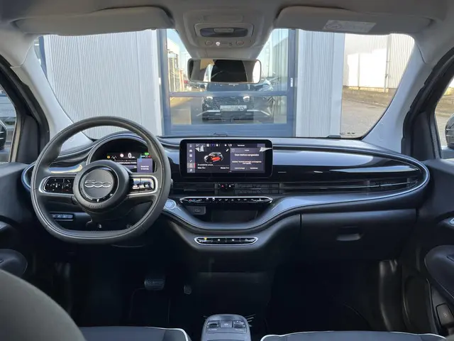 Fiat 500 42 kWh 2023 Elektrisch 4