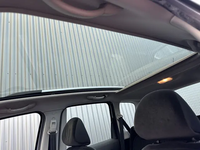 Citroën C3 Picasso 1.2 PureTech Exclusive 2015 Benzine 13