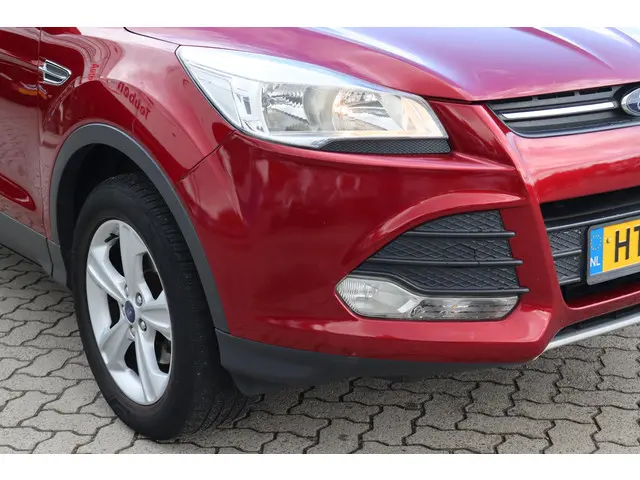 Ford Kuga 1.5 Trend Edition 2016 Benzine 12