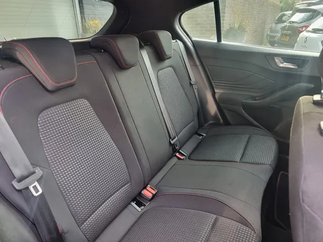 Ford Focus 1.0 EcoBoost ST Line Business 2019 Benzine 13