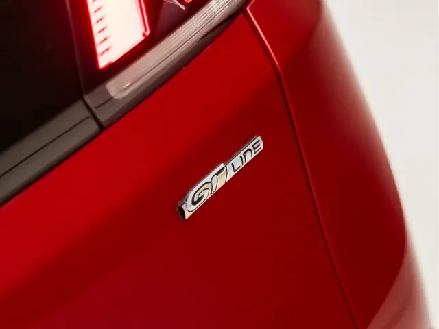 Peugeot 3008 1.2 PureTech GT Line 2018 Benzine 30