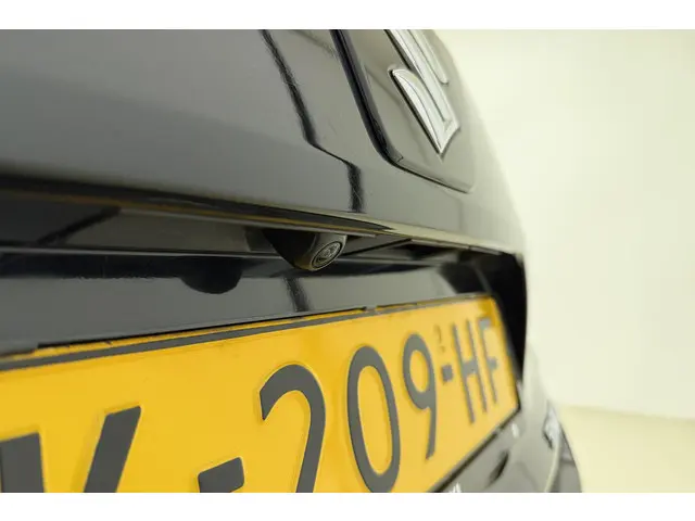 Suzuki Swace 1.8 Hybrid Style 2021 Hybride Benzine 7