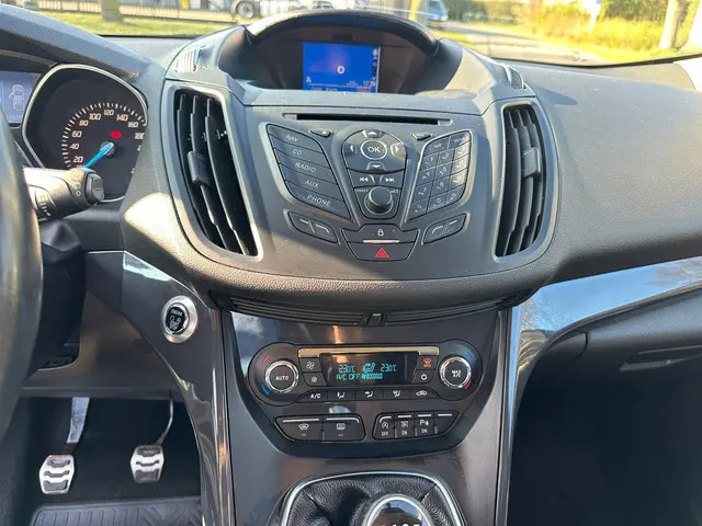 Ford Kuga 1.5 Titanium Plus 2014 Benzine 22