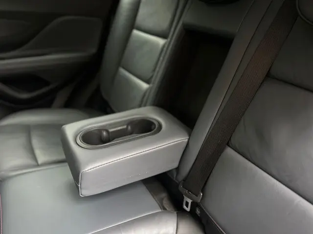 Opel Mokka 1.4 T Innovation FULL OPTION 2016 Benzine 19