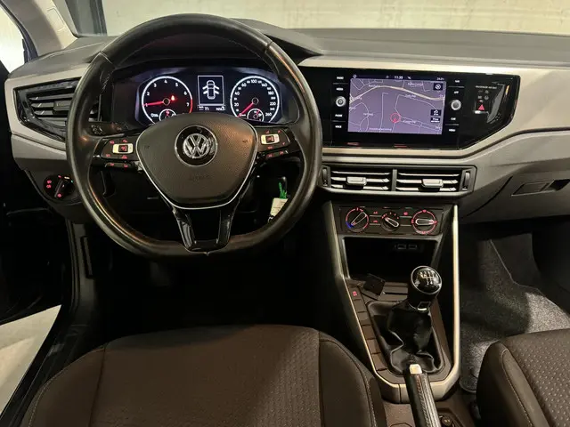 Volkswagen Polo 1.0 TSI R-LINE 2019 Benzine 5