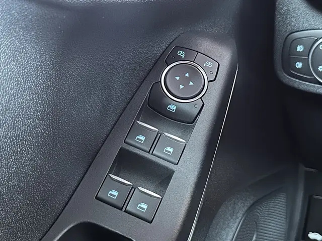 Ford Fiesta 1.0 EcoBoost ST-Line X 2021 Benzine 31