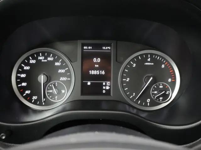 Mercedes-Benz Vito 114 CDI AUT7 LANG 2020 Diesel 17