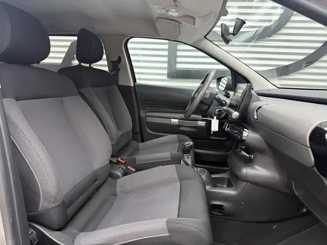 Citroën C4 Cactus 1.2 PureTech Business 2015 Benzine 9