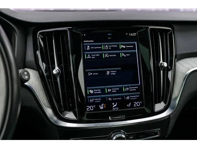 Volvo V60 2.0 B3 Inscription 2021 Benzine 19