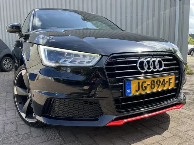 Audi A1 1.8 TFSI Sport Pro Line S Automaat 2015 Benzine 3
