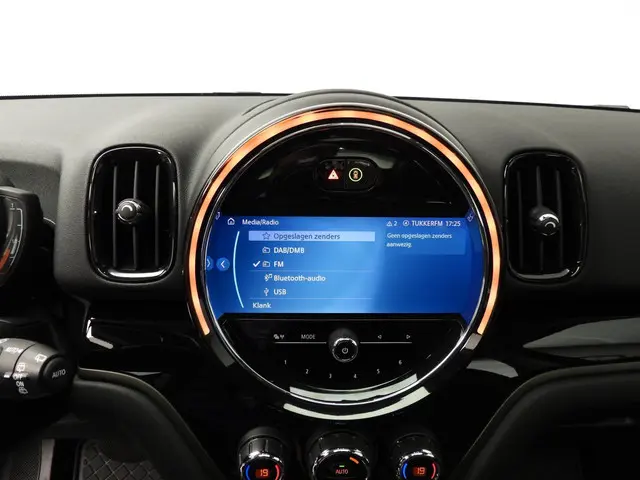 MINI Countryman SE 2021 Hybride Benzine 22