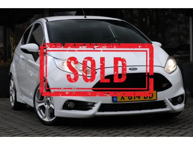 Ford Fiesta VERKOCHT 2013 Benzine 26