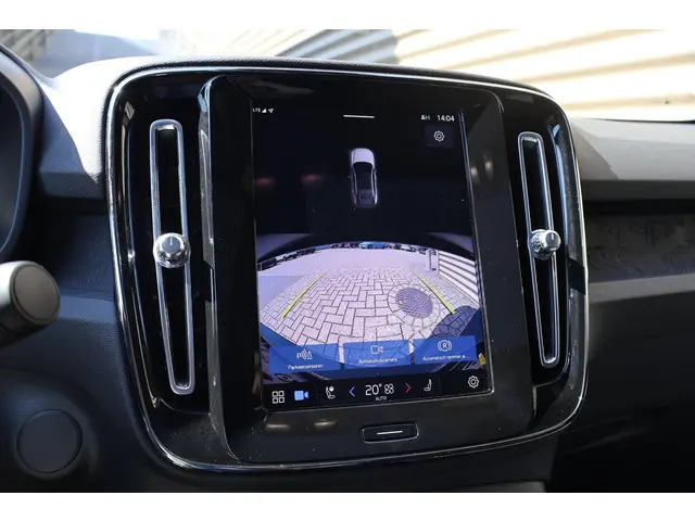 Volvo C40 Recharge Plus 69 kWh 2023 Elektrisch 44