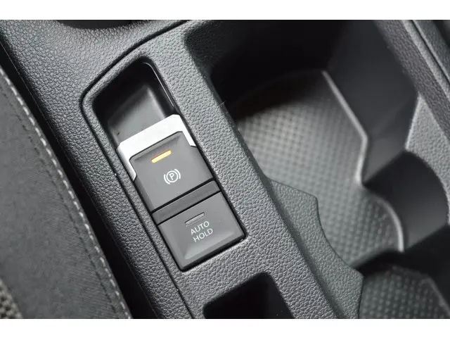 Volkswagen T-Roc 1.5 TSI Style Business 2020 Benzine 26