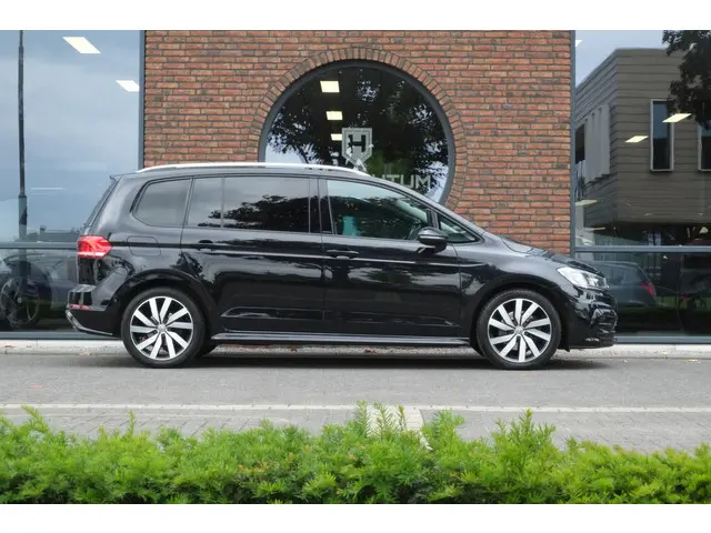 Volkswagen Touran 1.5 TSI R-LINE 7p 2019 Benzine 5