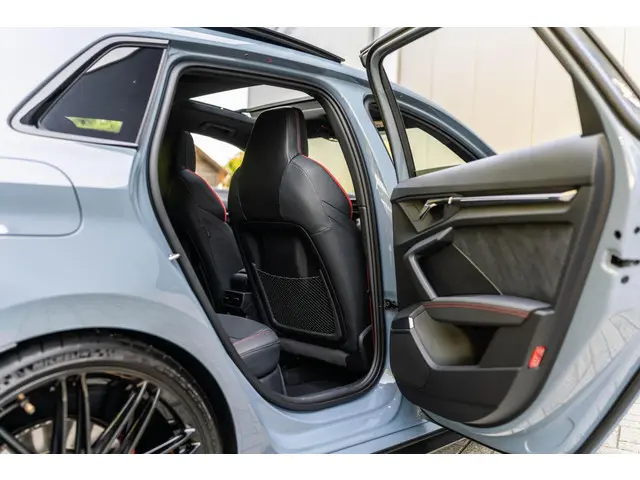Audi RS3 2.5 TFSI RS 3 quattro 2023 Benzine 31