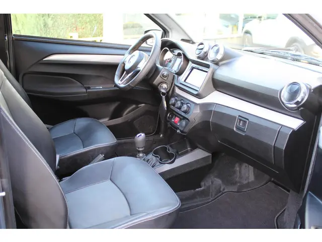 Aixam Crossover Brommobiel Emotion 2023 Diesel 12