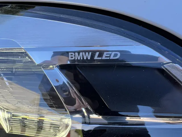 BMW 1 Serie 118i Sport Line 2020 Benzine 36