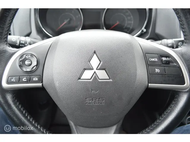 Mitsubishi ASX 1.6 Cleartec Invite+ 2014 Benzine 15