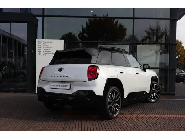 MINI Aceman E 2025 Elektrisch 2