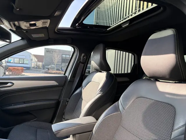 Renault Arkana 1.3 TCe 140 2024 Hybride Benzine 13