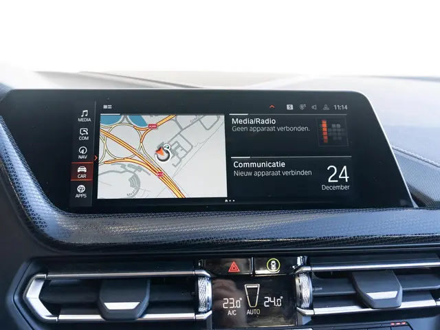 BMW 1 Serie 120i 2022 Benzine 29