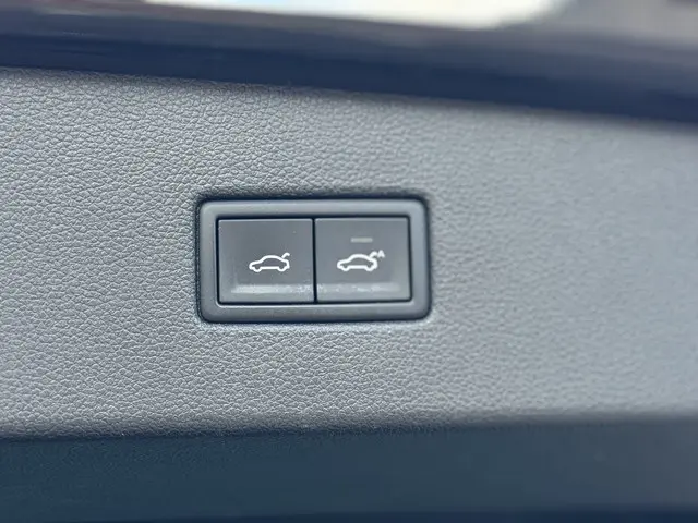 Volkswagen Tiguan 1.4 TSI R-Line Highline 2018 Benzine 11