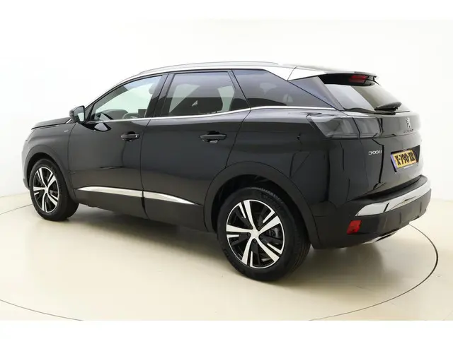 Peugeot 3008 1.2 Hybrid 136 GT 2024 Hybride Benzine 4