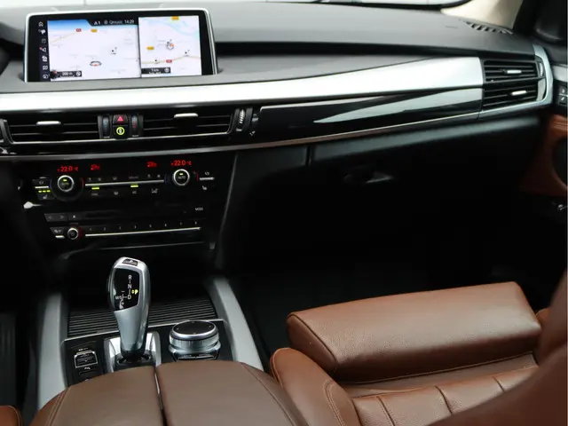 BMW X5 xDrive40e High Executive 2017 Hybride Benzine 26