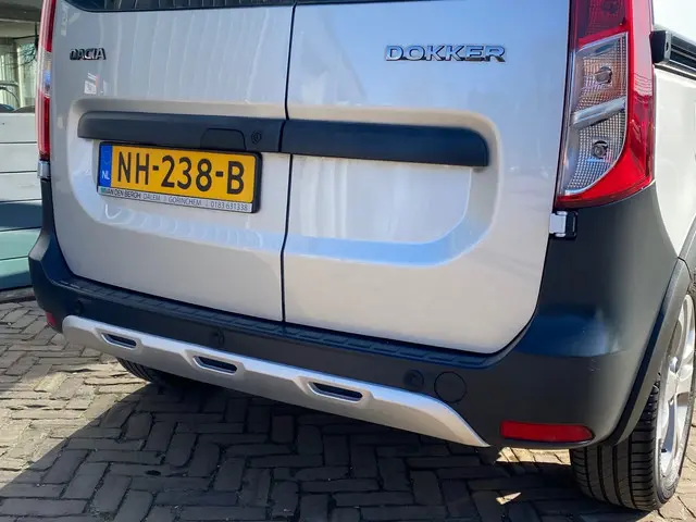 Dacia Dokker 1.2 TCe S&S Stepway 2017 Benzine 12
