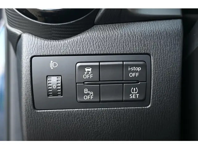 Mazda 2 1.5 Skyactiv-G Dynamic+ 2019 Benzine 18