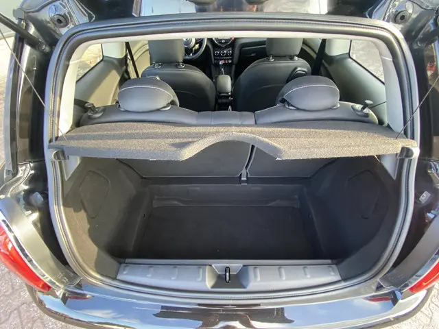 MINI Cooper Mini 1.5 Business 2015 Benzine 7