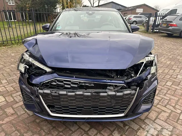 Audi A3 40 TFSIe S- line 2022 Hybride Benzine 5