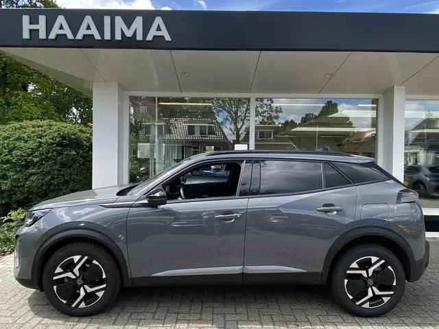 Peugeot 2008 1.2T 100pk Allure 2024 Benzine 4